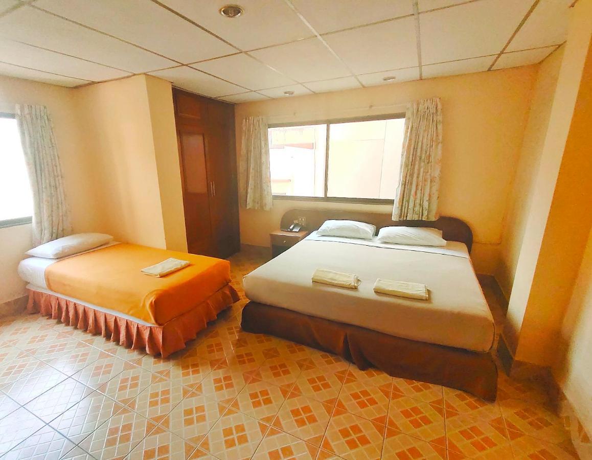 Top Thai Hotel Pattaya Exterior photo